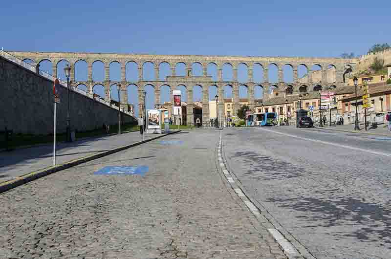22 - Segovia - Acueducto Romano